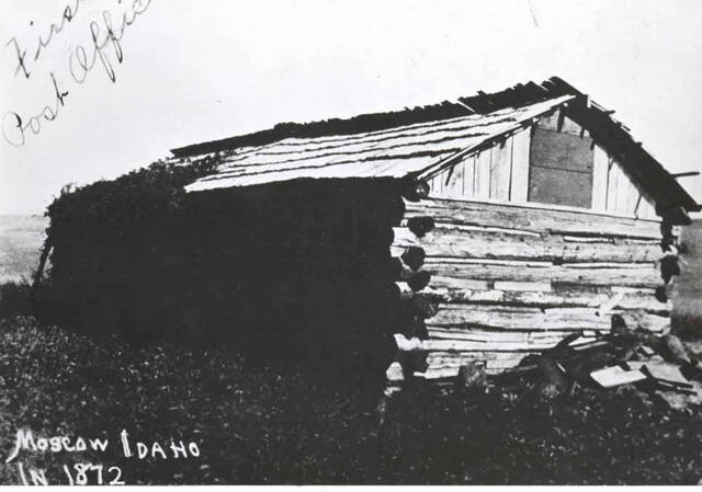 First post office in Moscow 1872